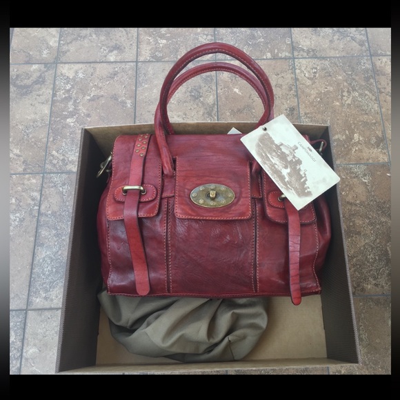 Campomaggi Burgandy Red Medium Distressed Leather Sobrero Bag purse - Picture 12 of 13